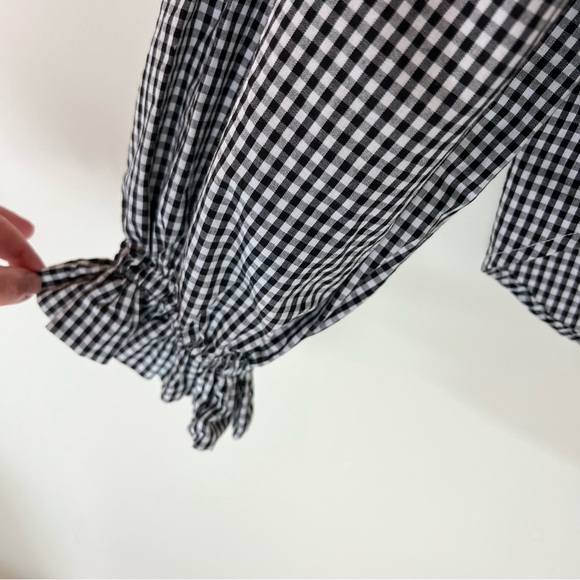 Toit Volant Black and White Gingham Puff Sleeve Top - Picture 6 of 10